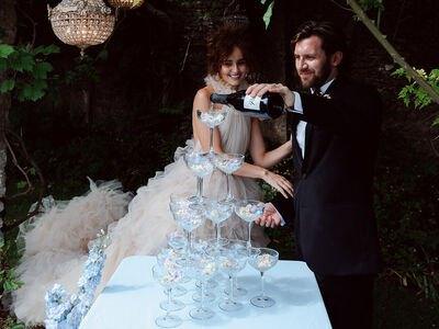 Champagne tower